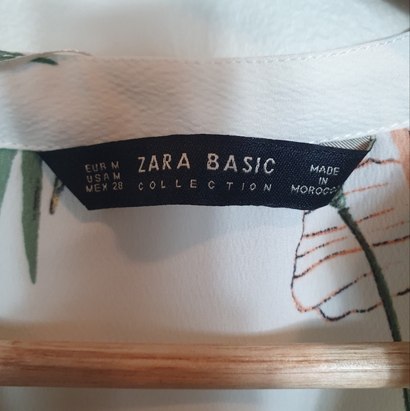 Zara basic floral blouse long sleeve with ties size M. White - Picture 3 of 5